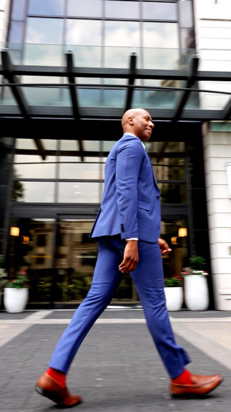 Stevie Crawford, Broker