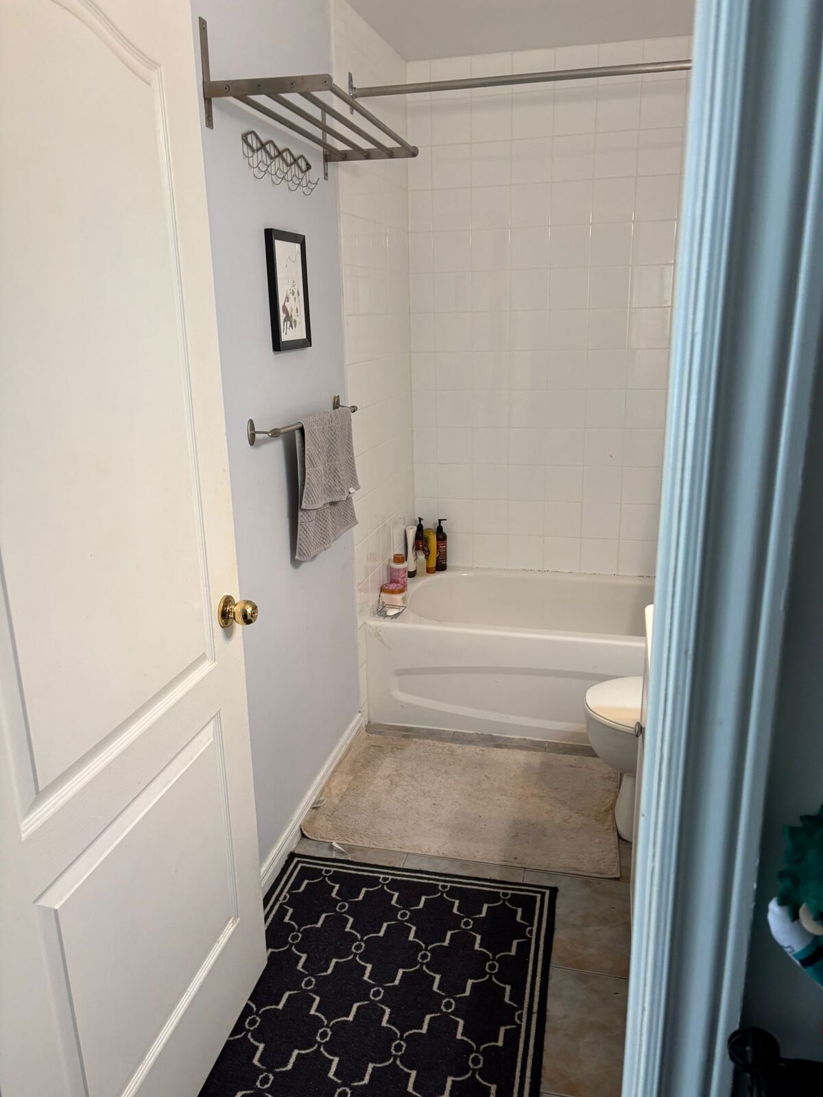 393 King Street W photo 7