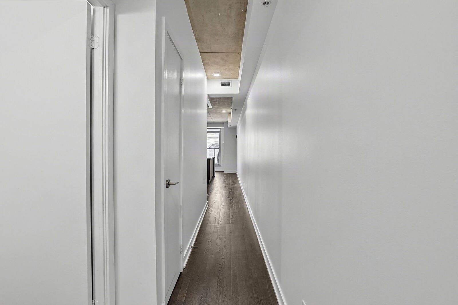 109 Ossington Avenue photo 12