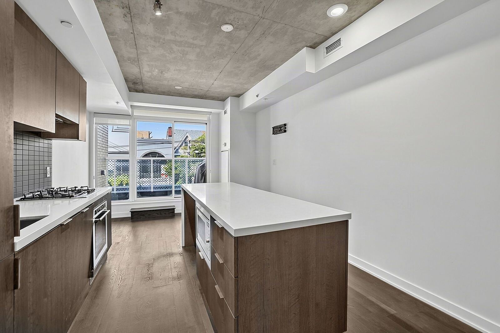 109 Ossington Avenue photo 29