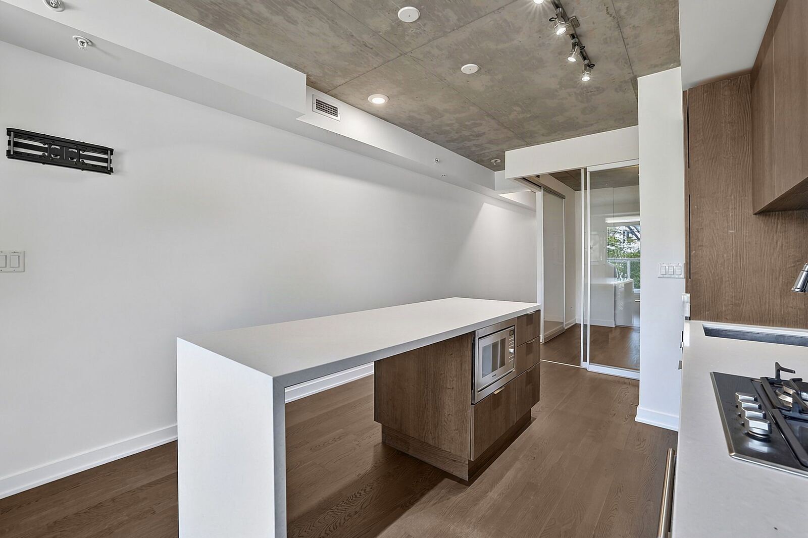 109 Ossington Avenue photo 33
