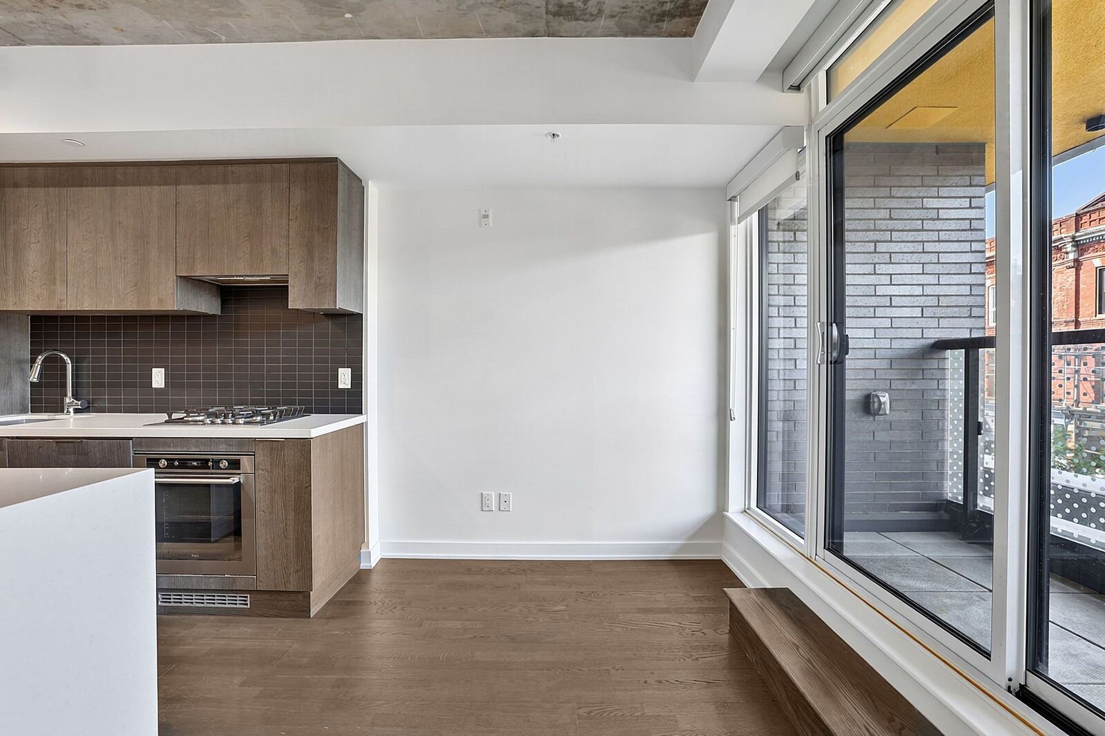 109 Ossington Avenue photo 35