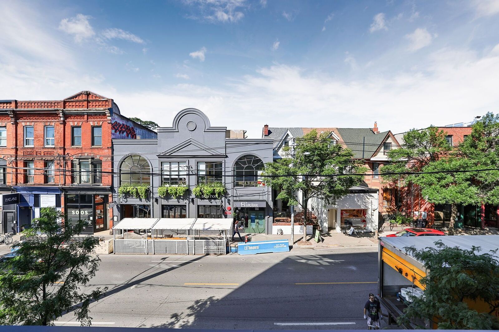 109 Ossington Avenue photo 46