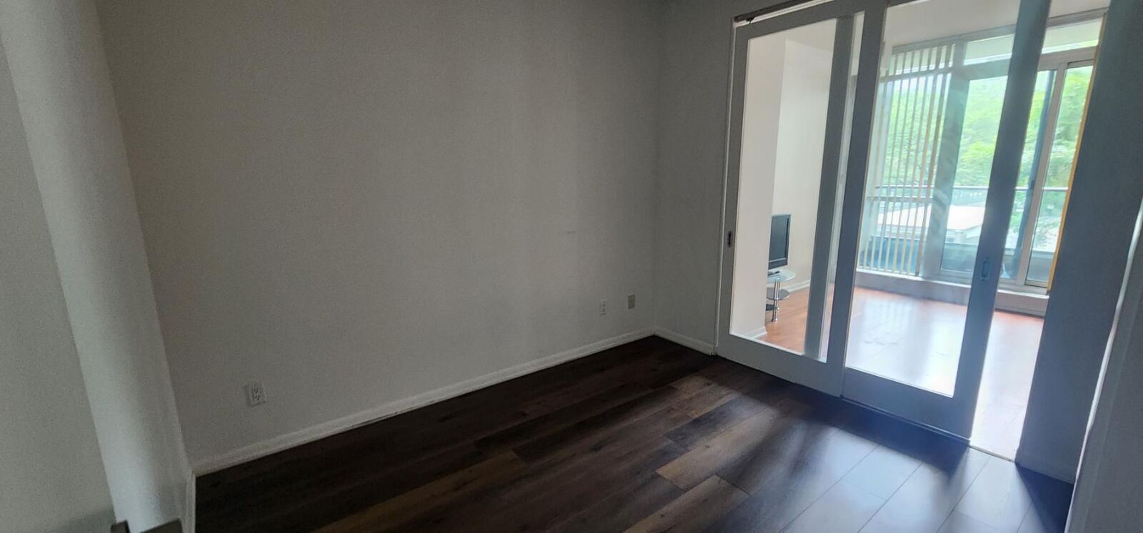215 Fort York Blvd Boulevard photo 3
