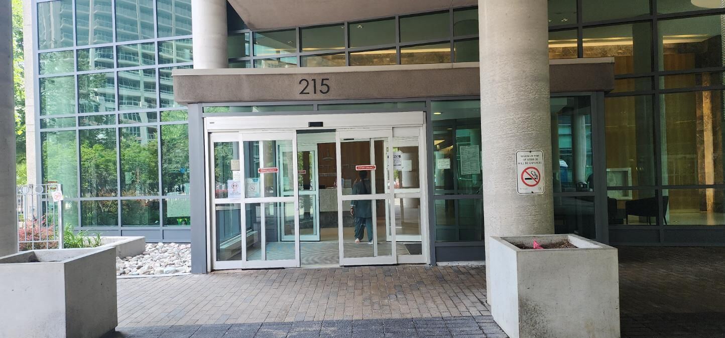 215 Fort York Blvd Boulevard photo 5