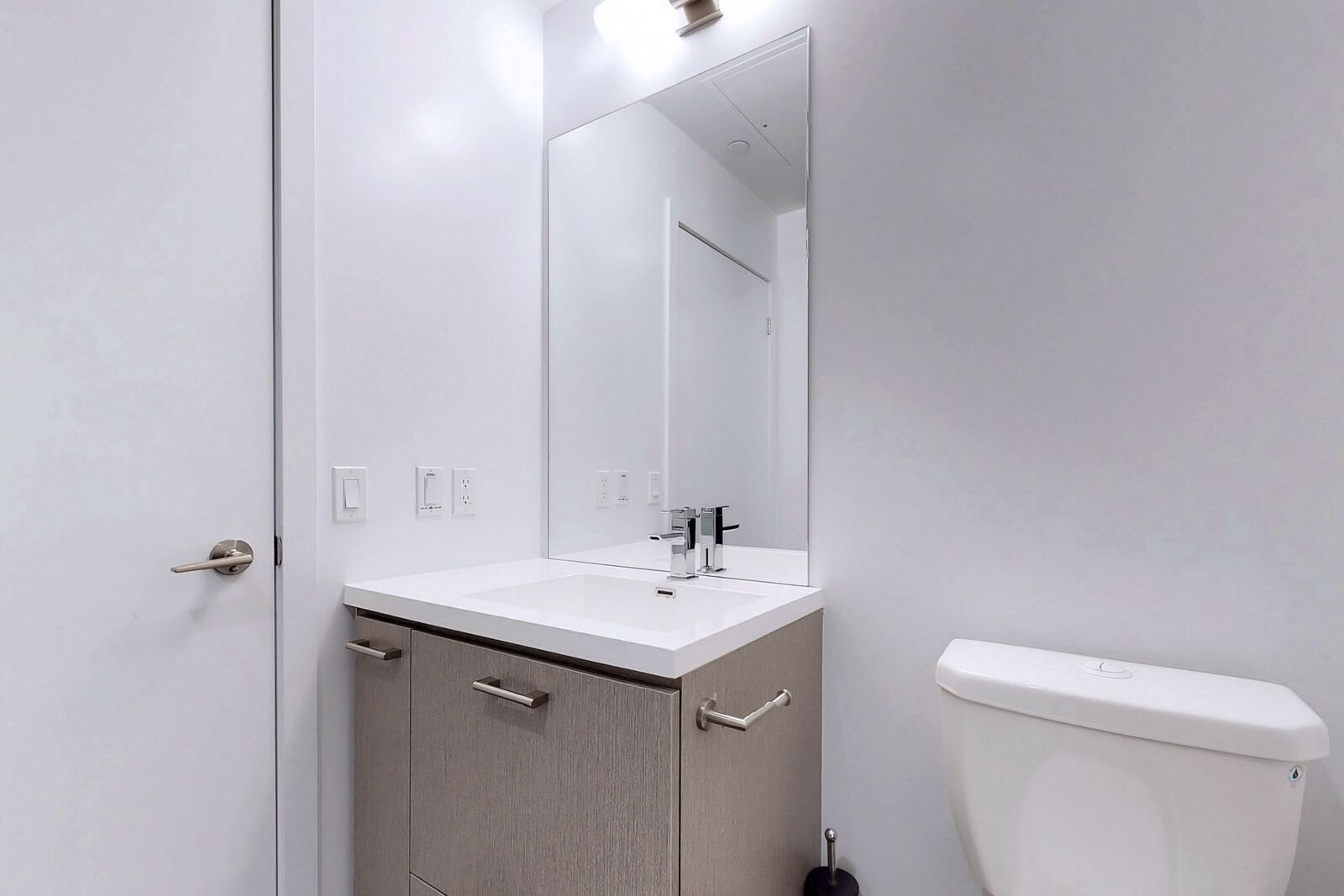 87 Peter Street photo 11