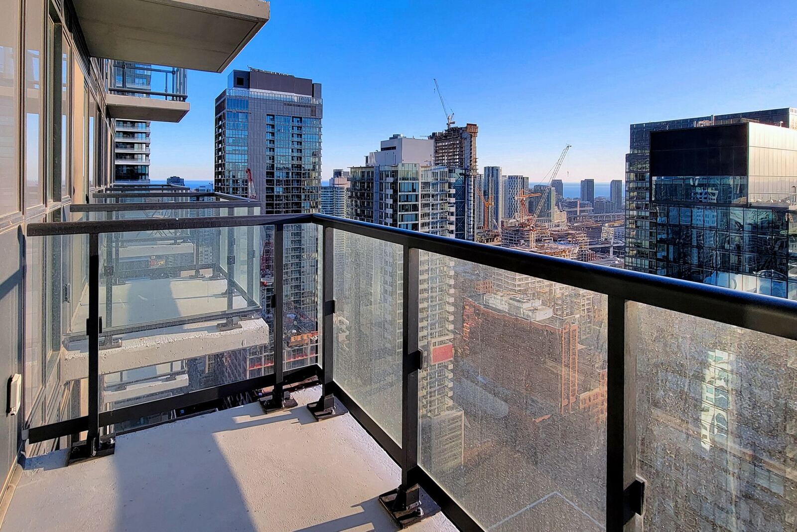 87 Peter Street photo 17