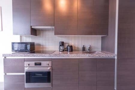 629 King Street W photo 25
