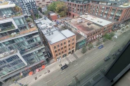 629 King Street W photo 31