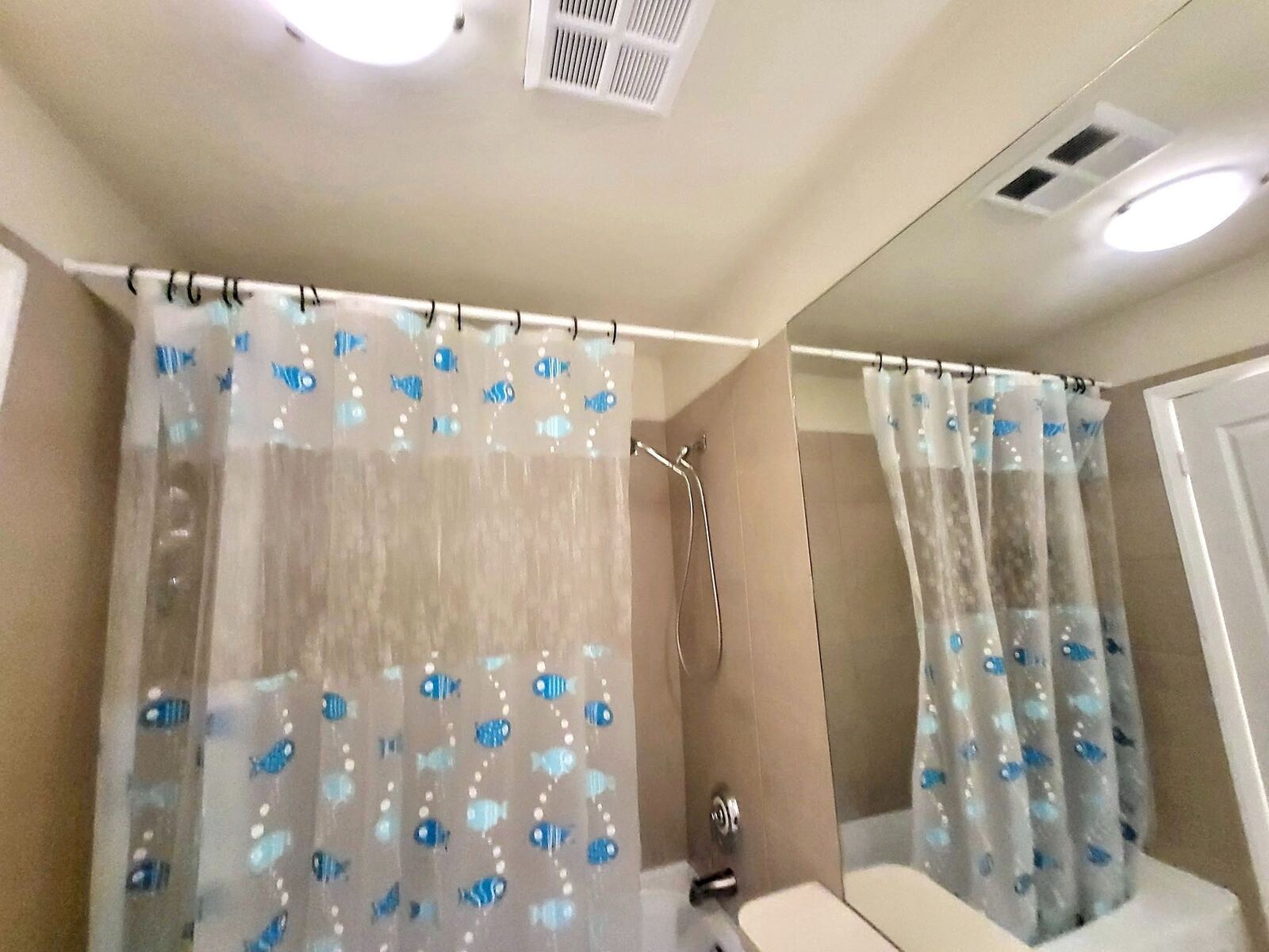 1121 Bay Street photo 10