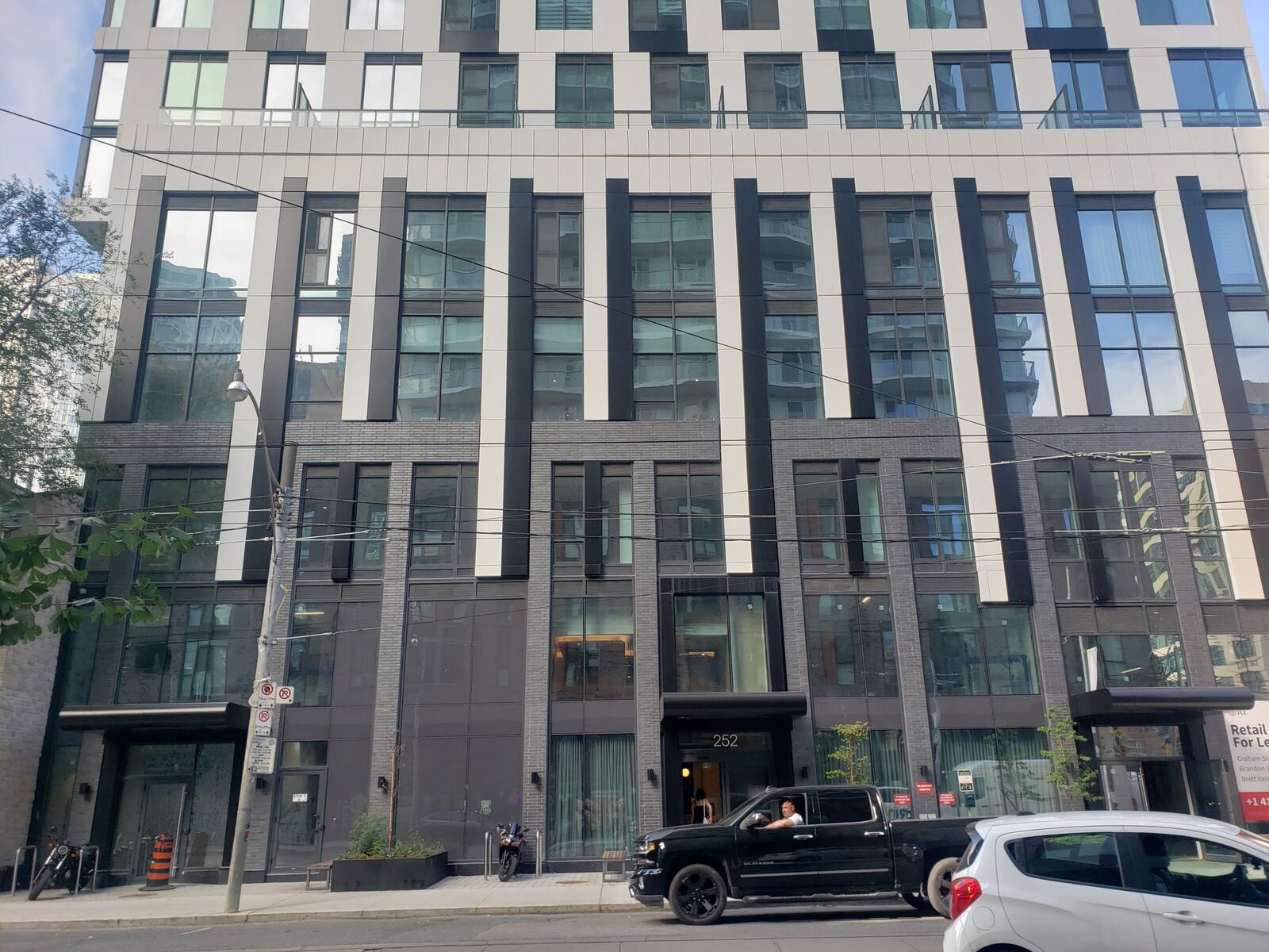 252 Church Street photo 5