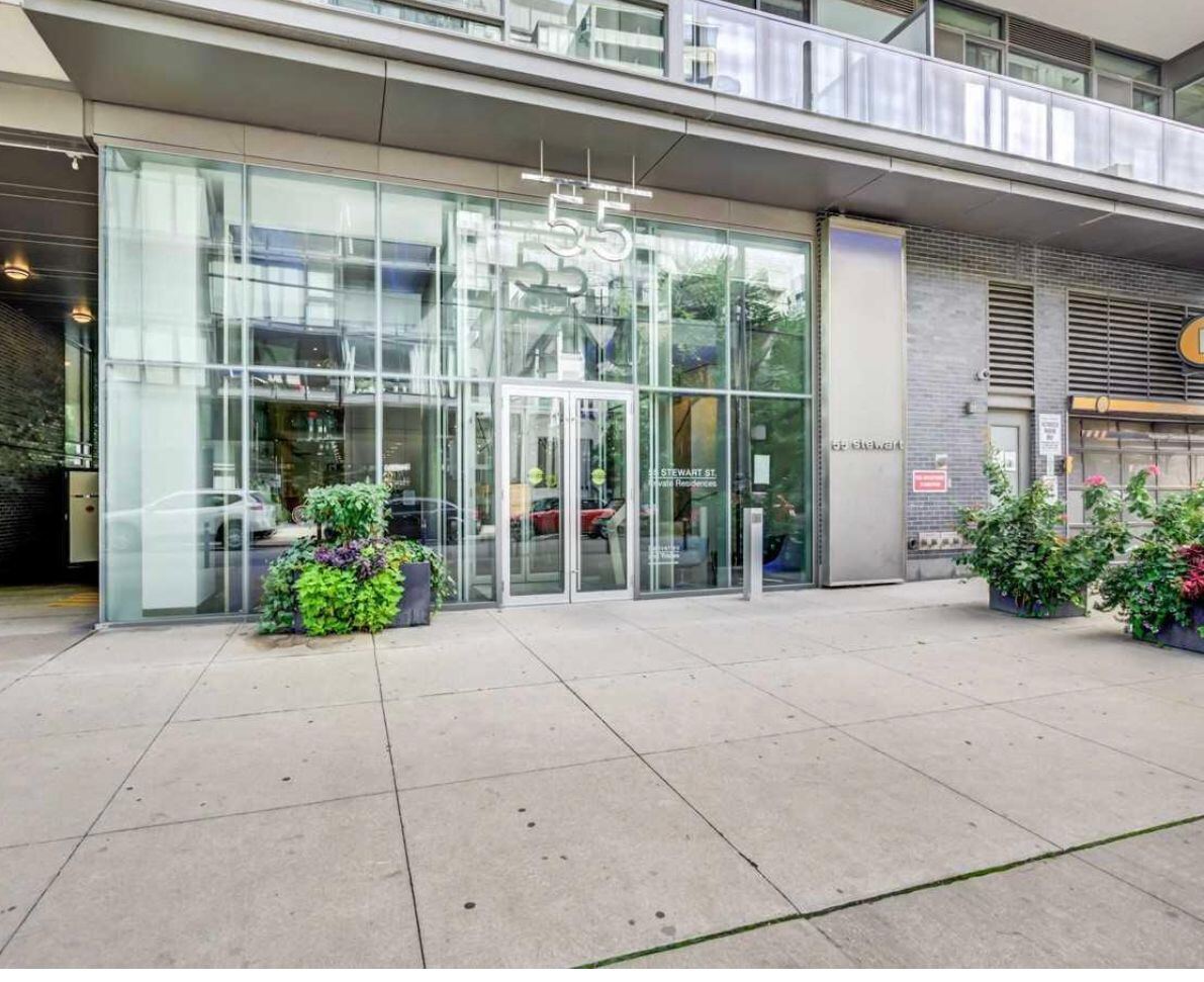 55 Stewart Street photo 6