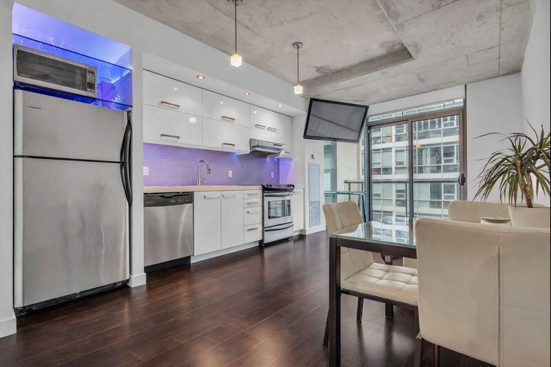 55 Stewart Street photo 10
