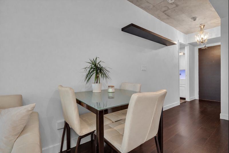 55 Stewart Street photo 14