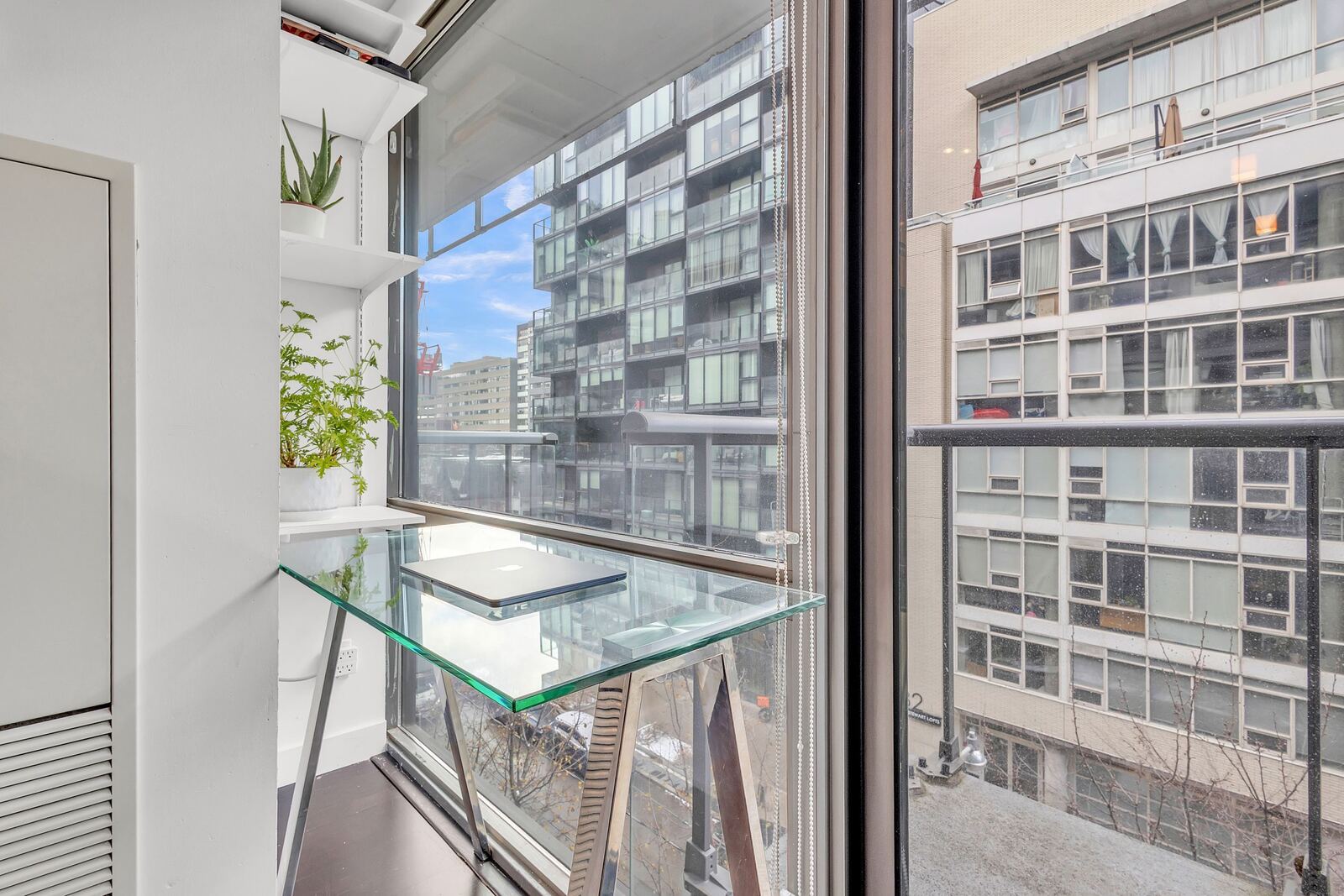 55 Stewart Street photo 22