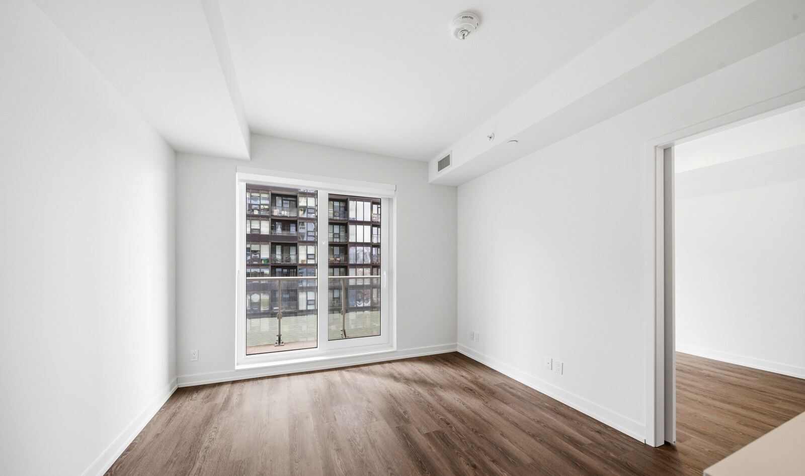 70 Ordnance Street photo 7