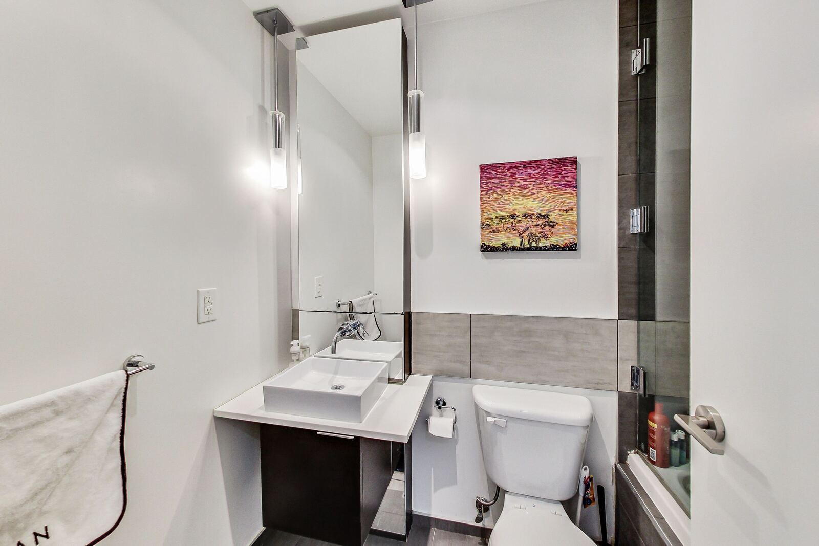 8 Charlotte Street photo 12