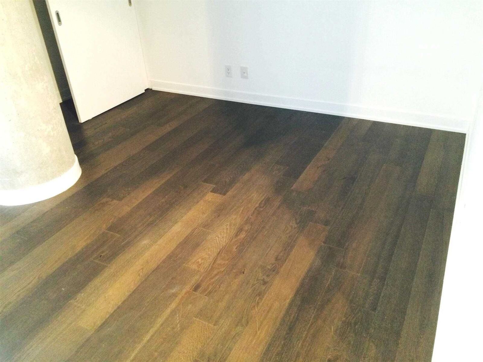 318 King Street E photo 10