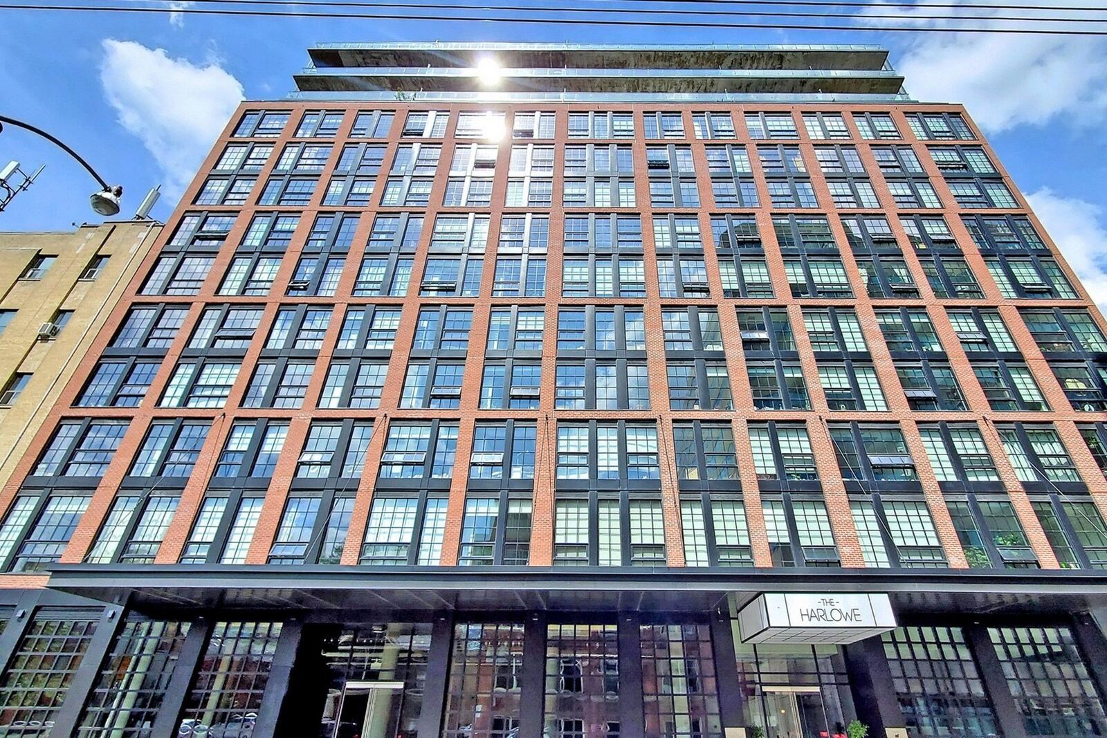 608 Richmond Street W photo 7