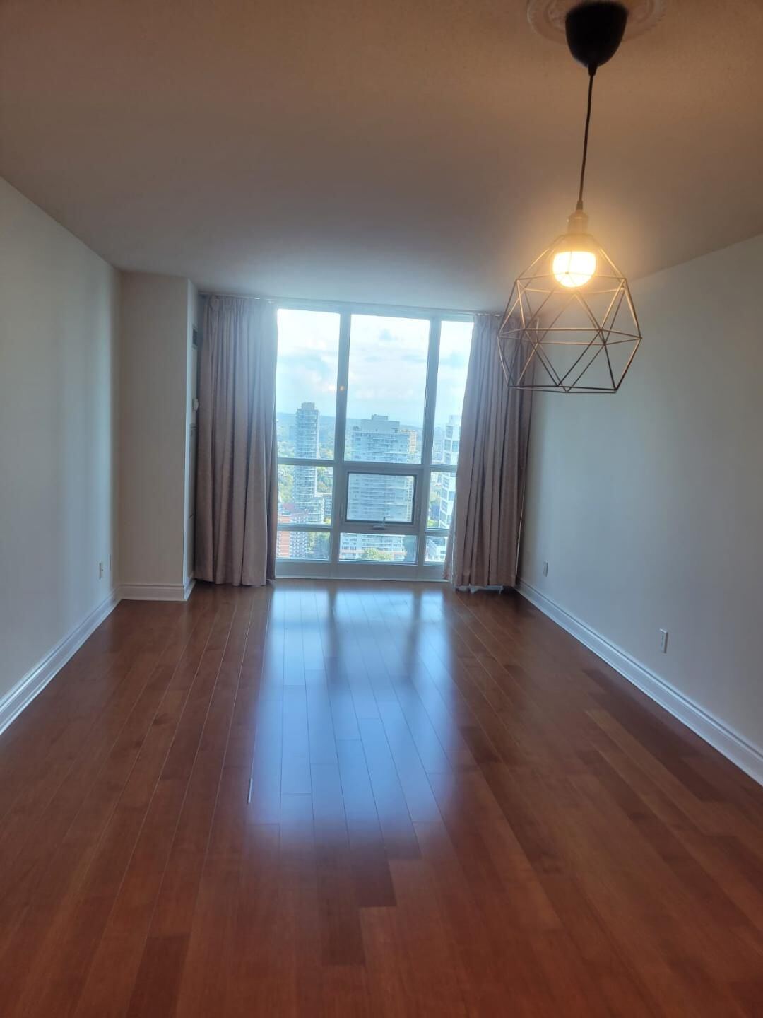 763 Bay Street photo 1