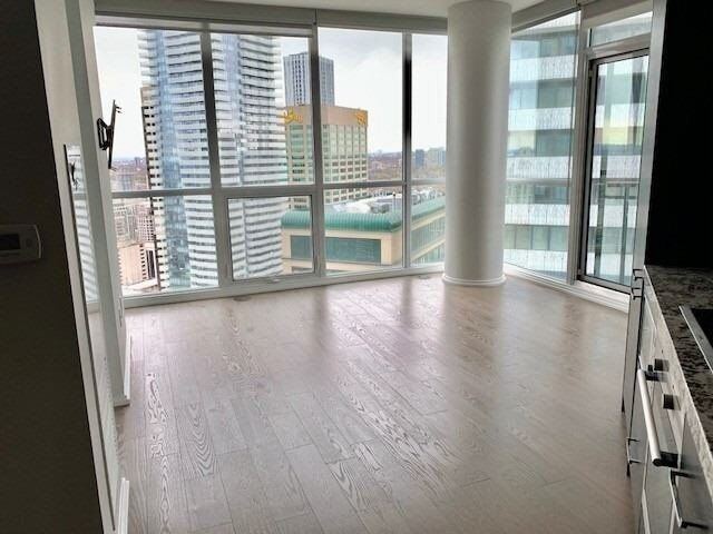 45 CHARLES Street photo 9