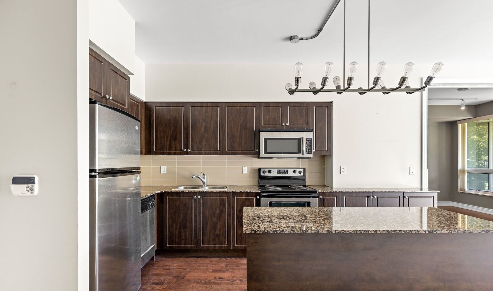 215 Fort York Boulevard photo 10