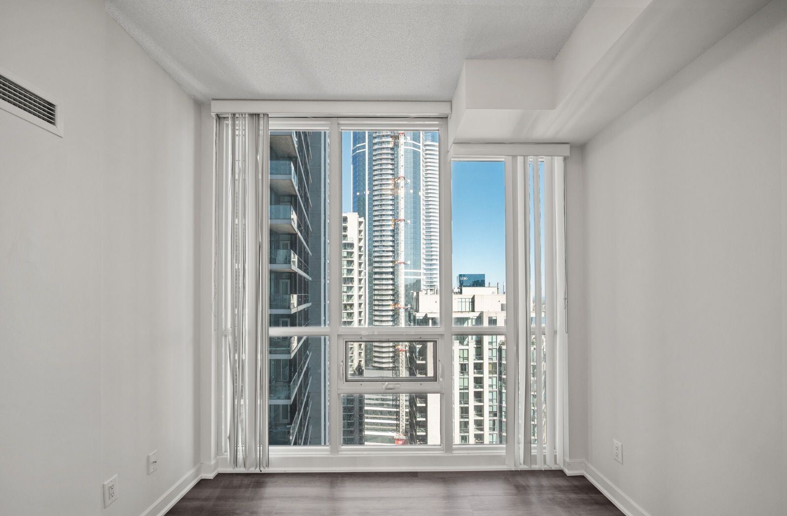 33 Bay Street photo 7