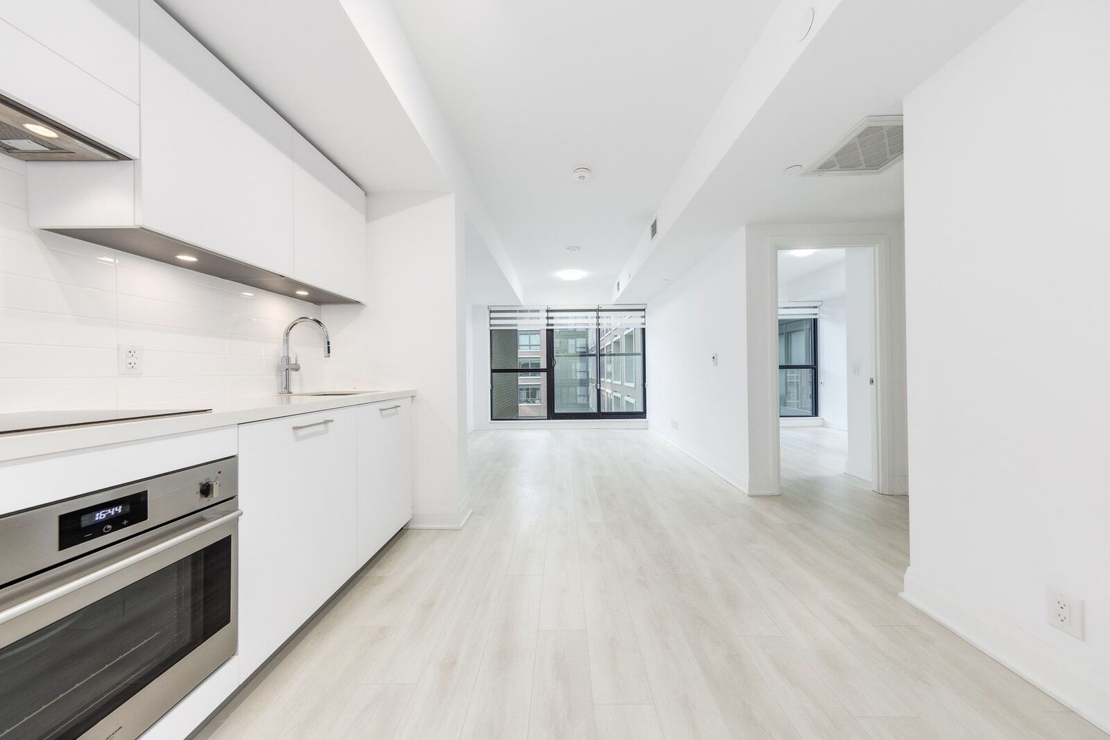 33 Frederick Todd Way photo 12