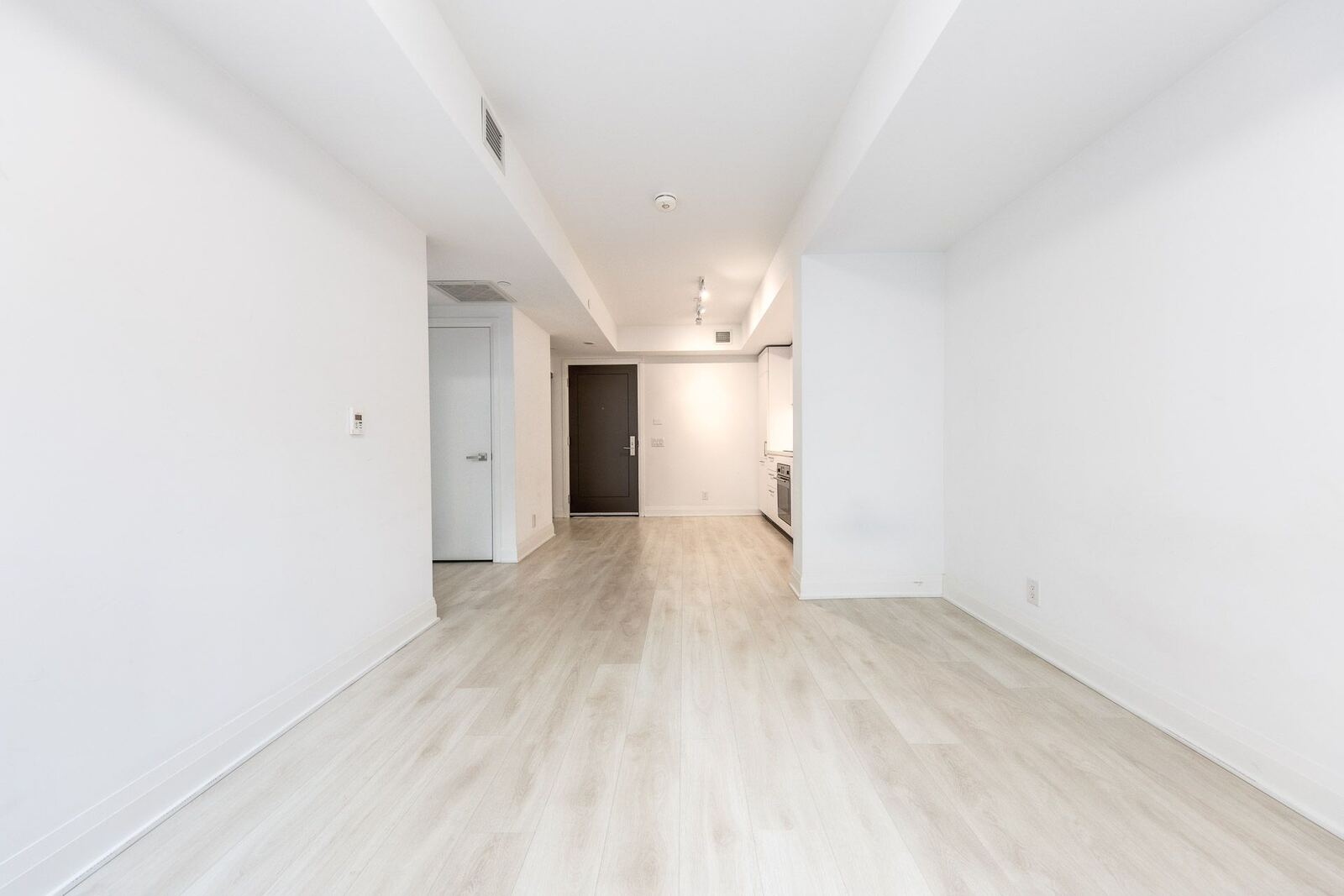 33 Frederick Todd Way photo 14