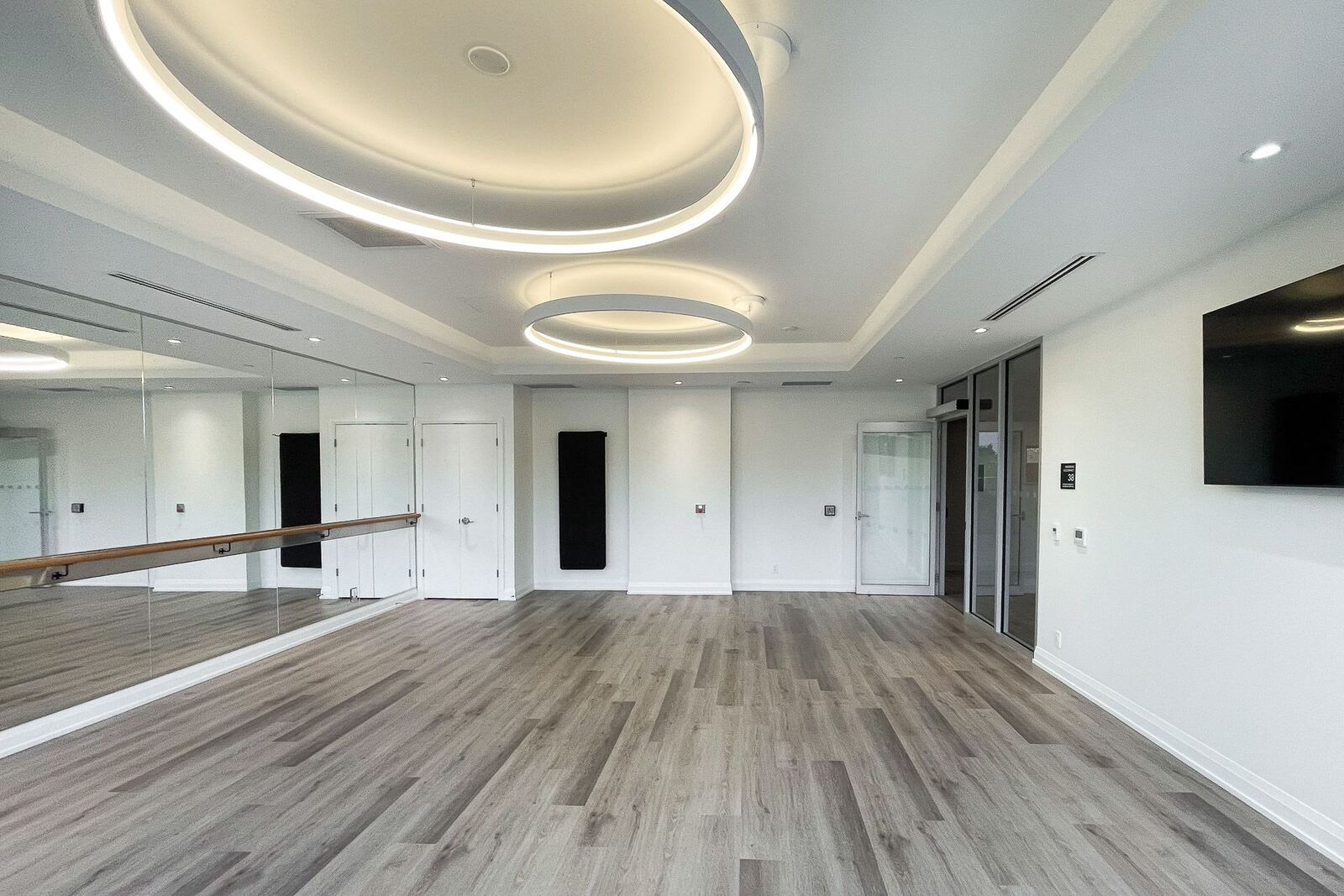 33 Frederick Todd Way photo 26
