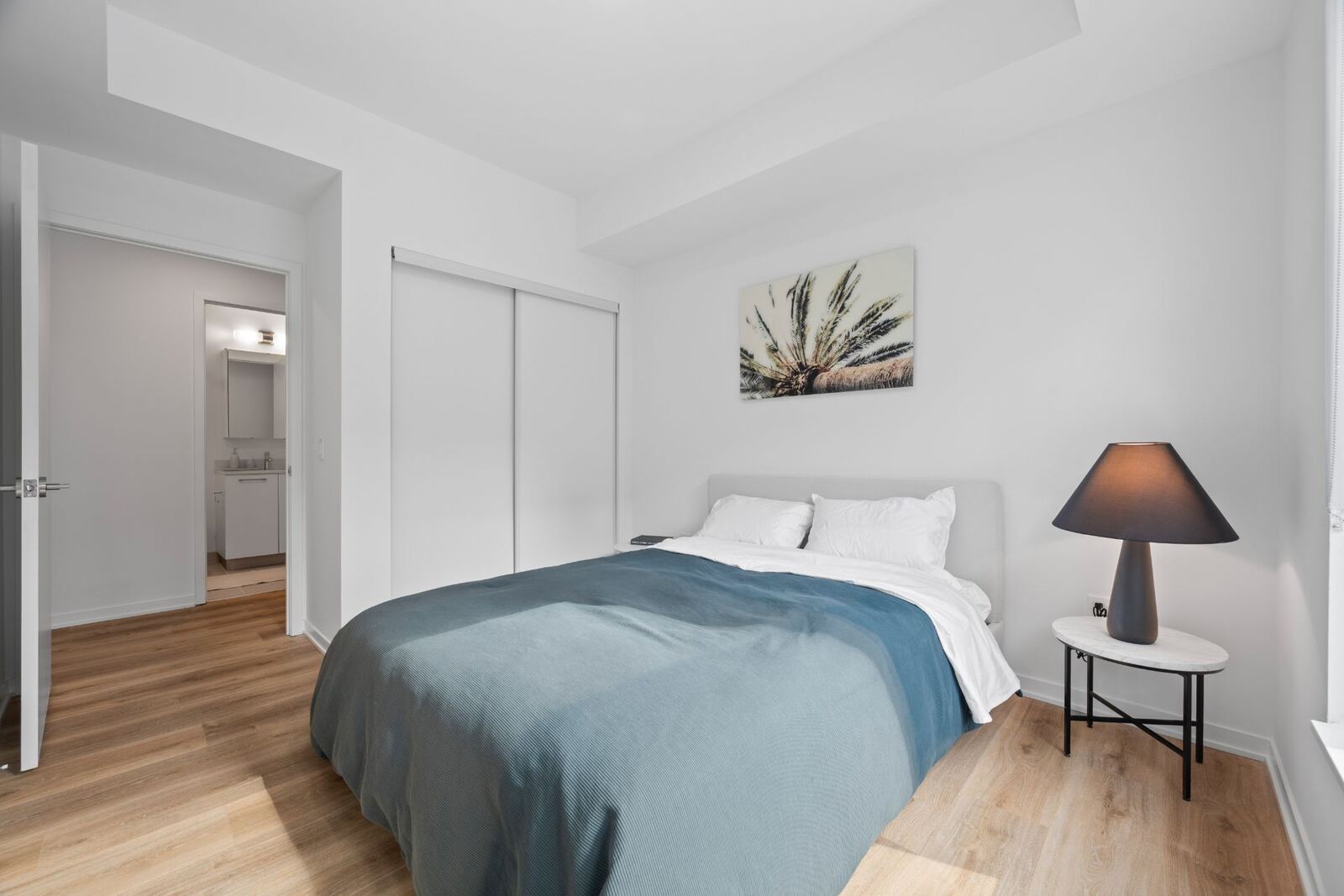 101 Roehampton Avenue photo 13