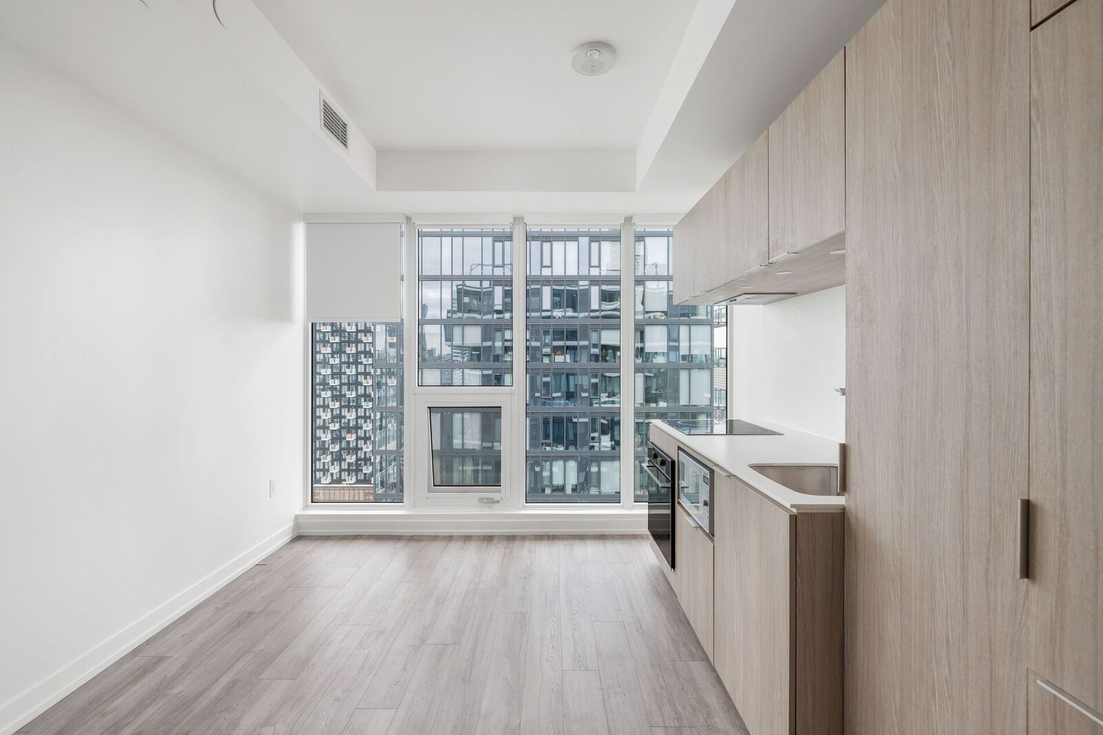 77 Shuter Street PH09 photo 1