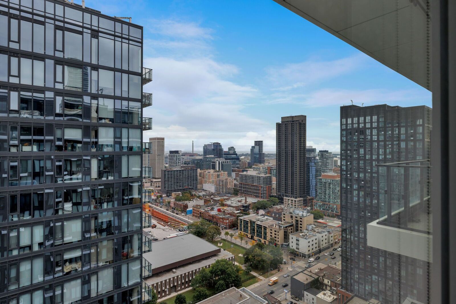 77 Shuter Street PH09 photo 9