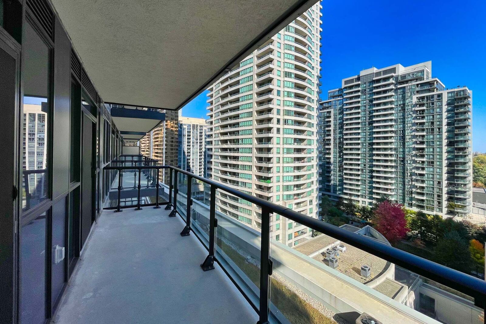 4955 Yonge Street photo 28