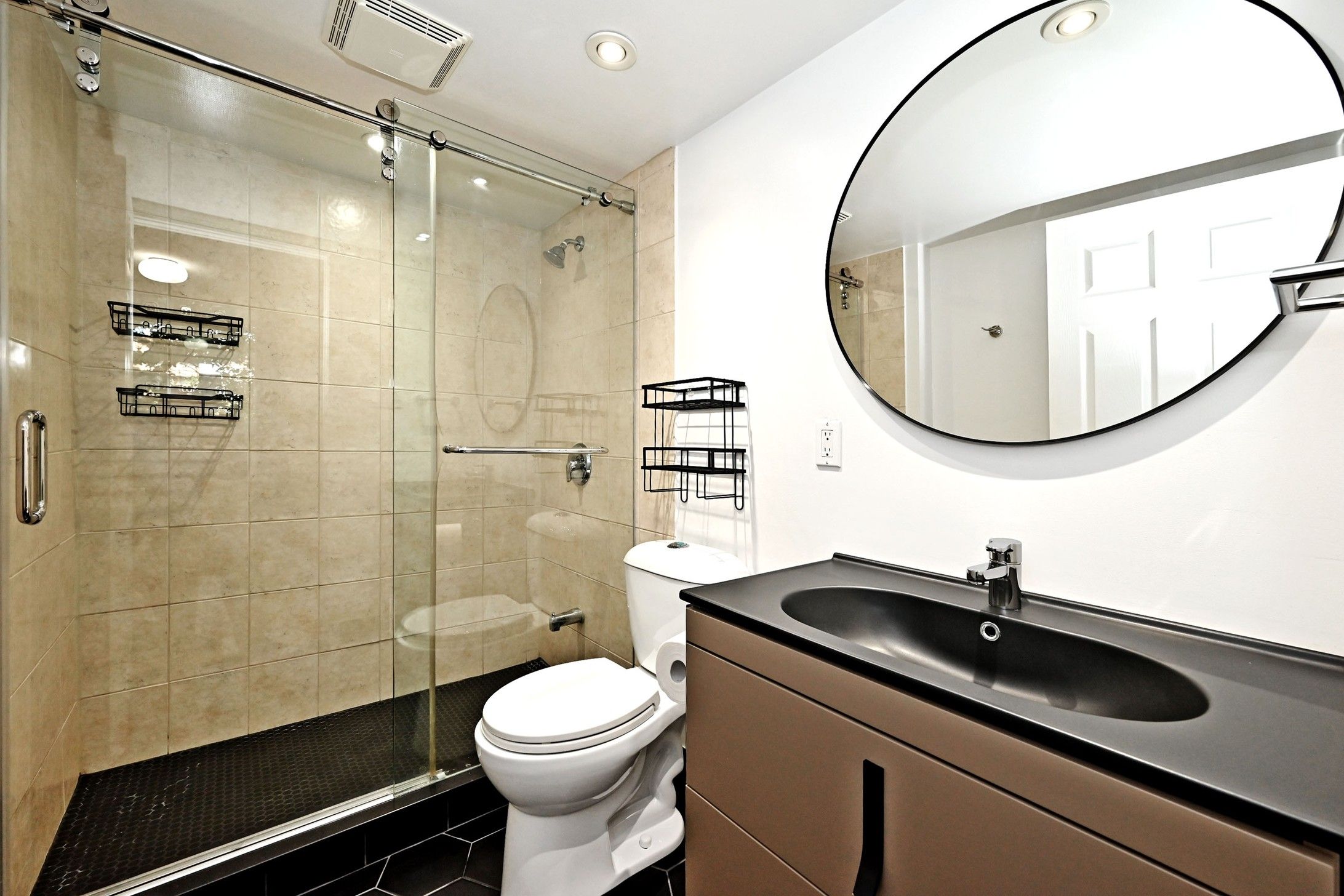 77 Maitland Place photo 26