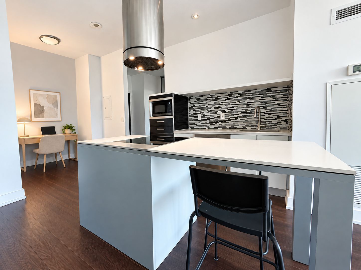 38 Dan Leckie Way photo 7