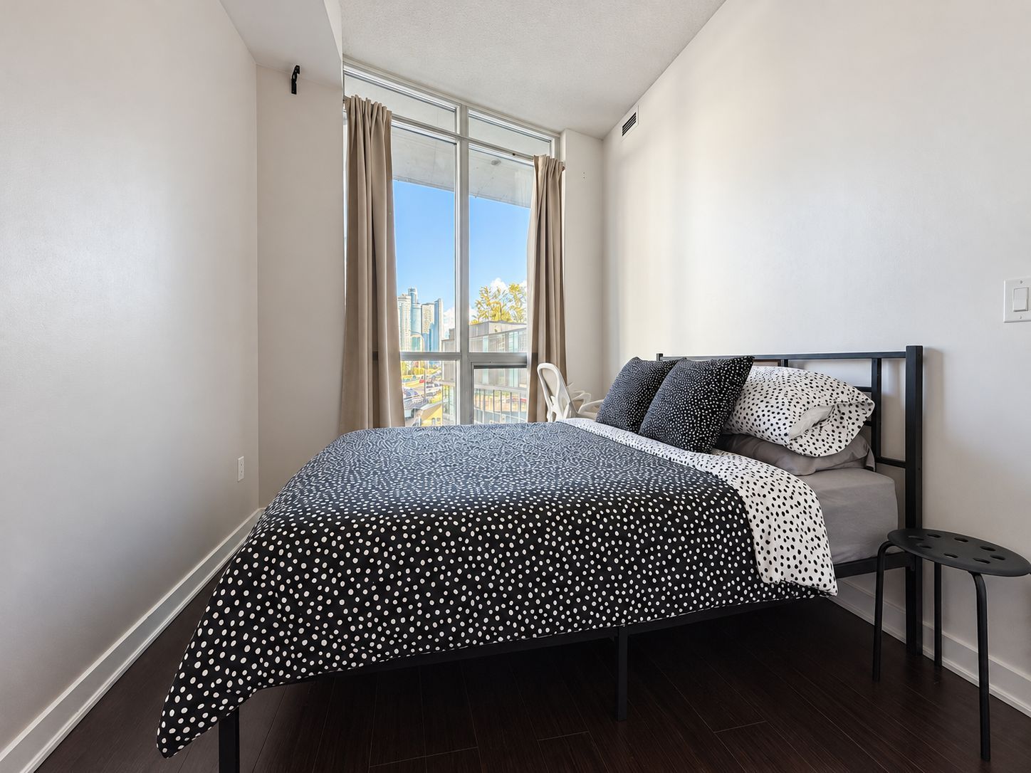 38 Dan Leckie Way photo 10