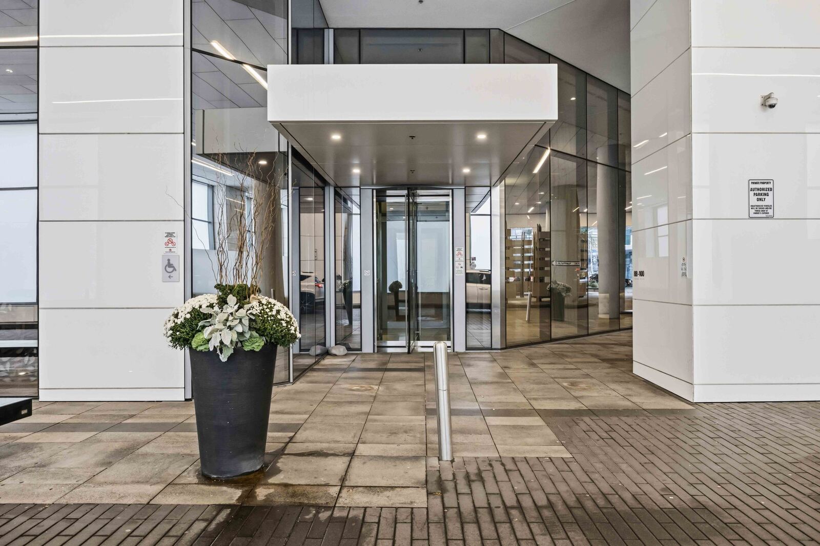 88 Harbour Street photo 7
