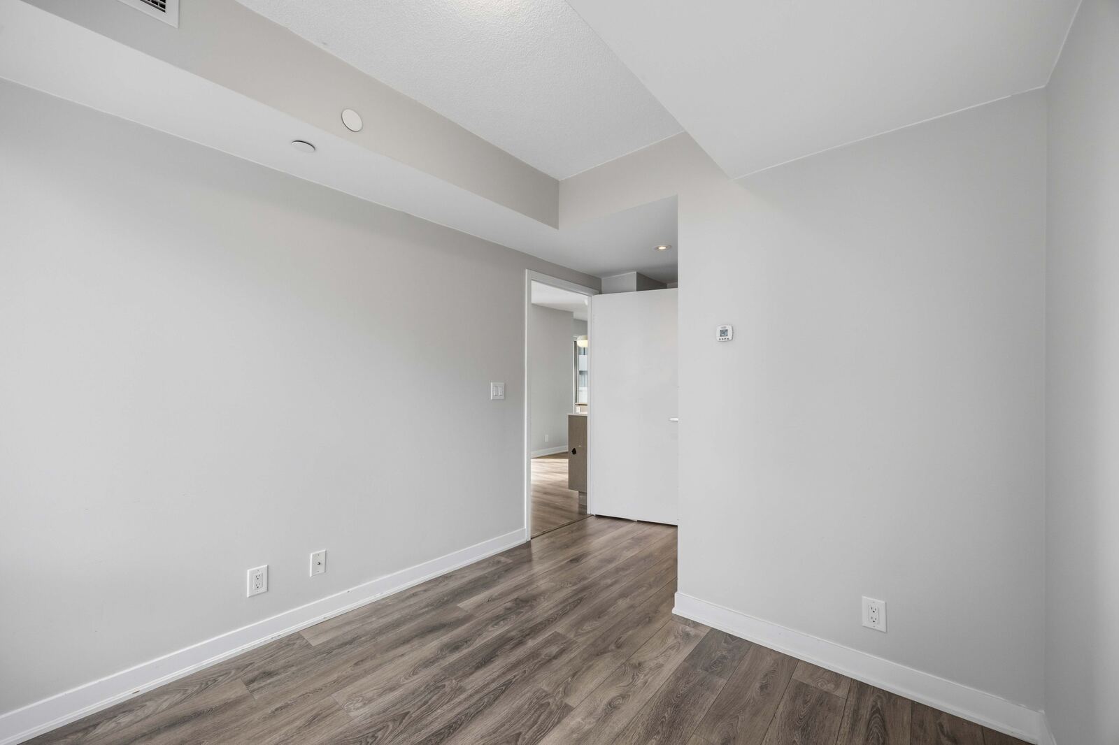 88 Harbour Street photo 12