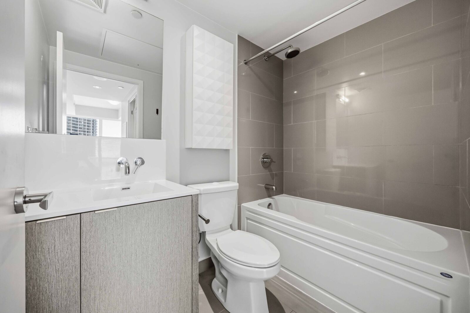 88 Harbour Street photo 13
