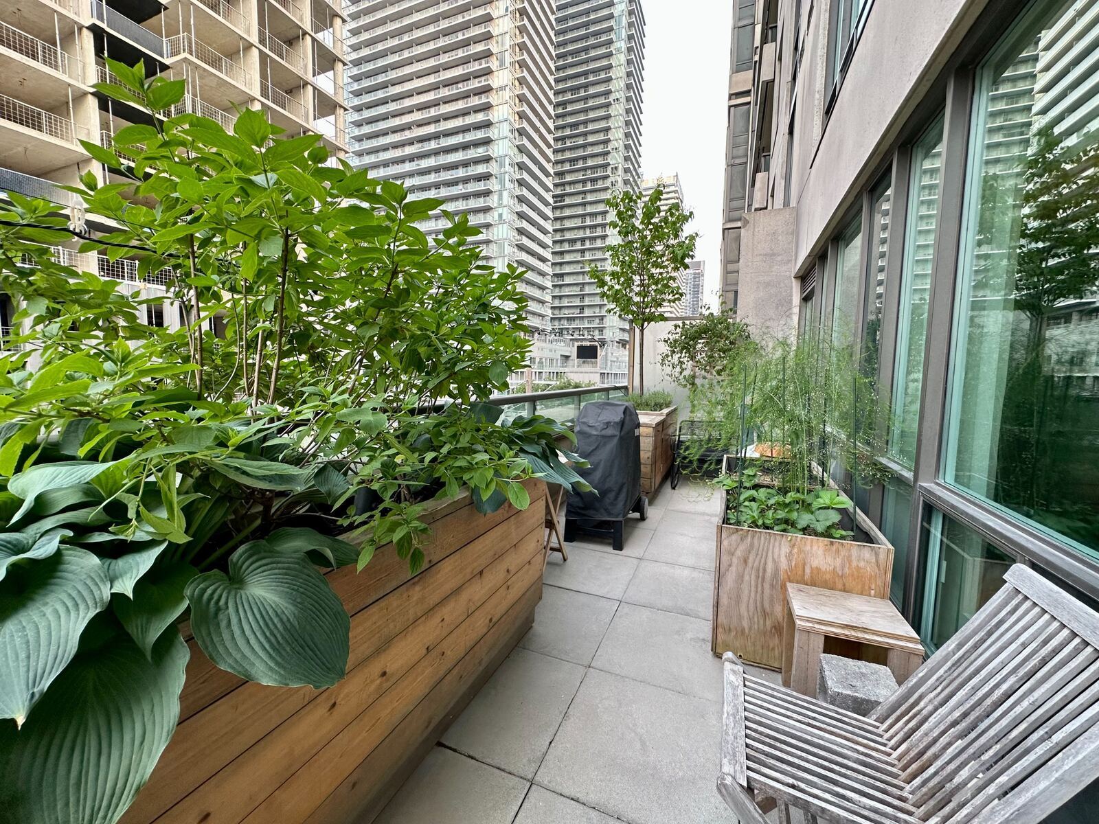 88 Broadway Avenue photo 13