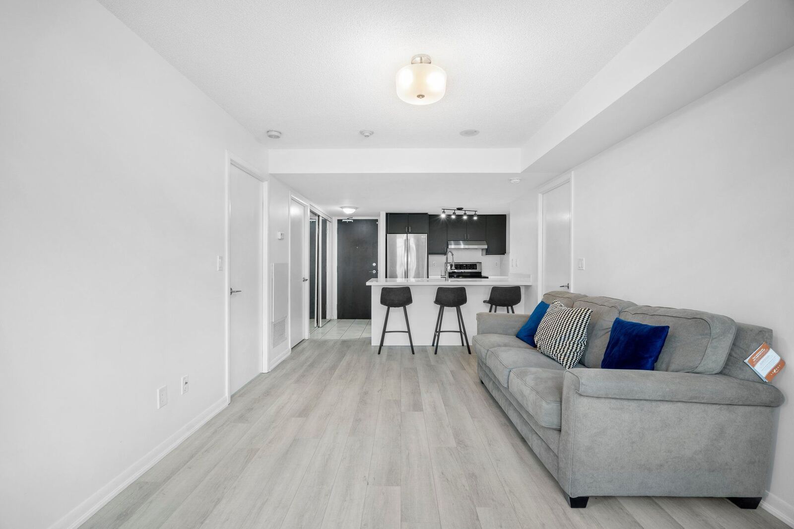 231 Fort York Boulevard photo 32