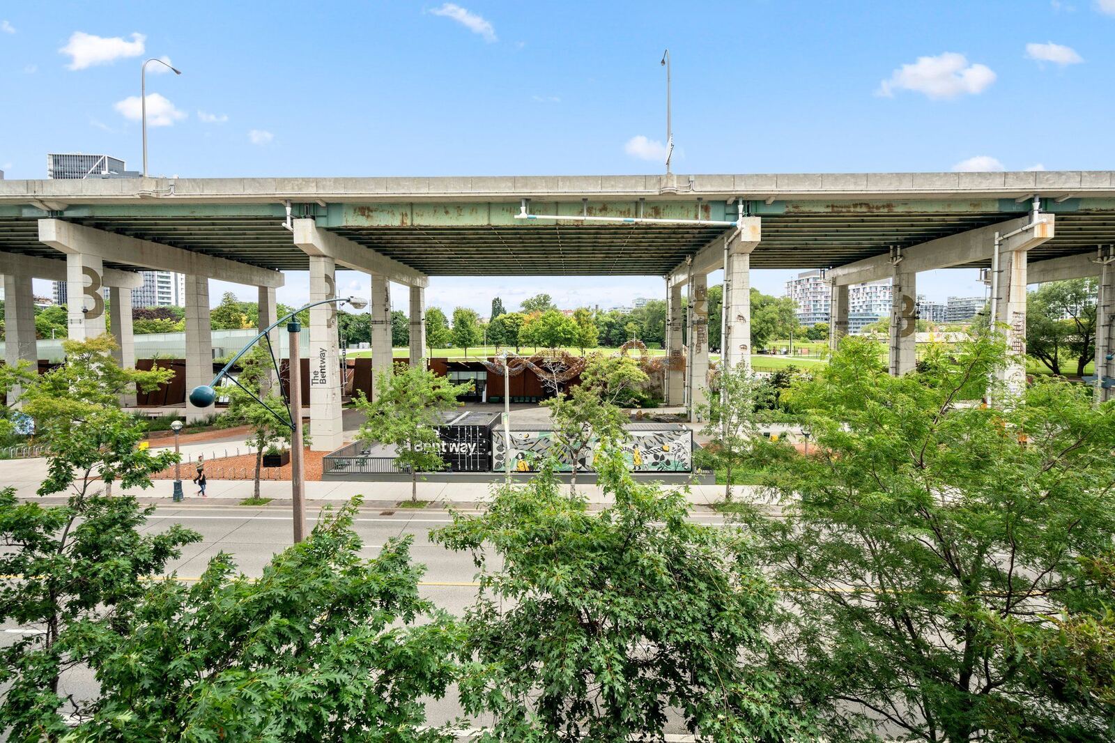 231 Fort York Boulevard photo 37