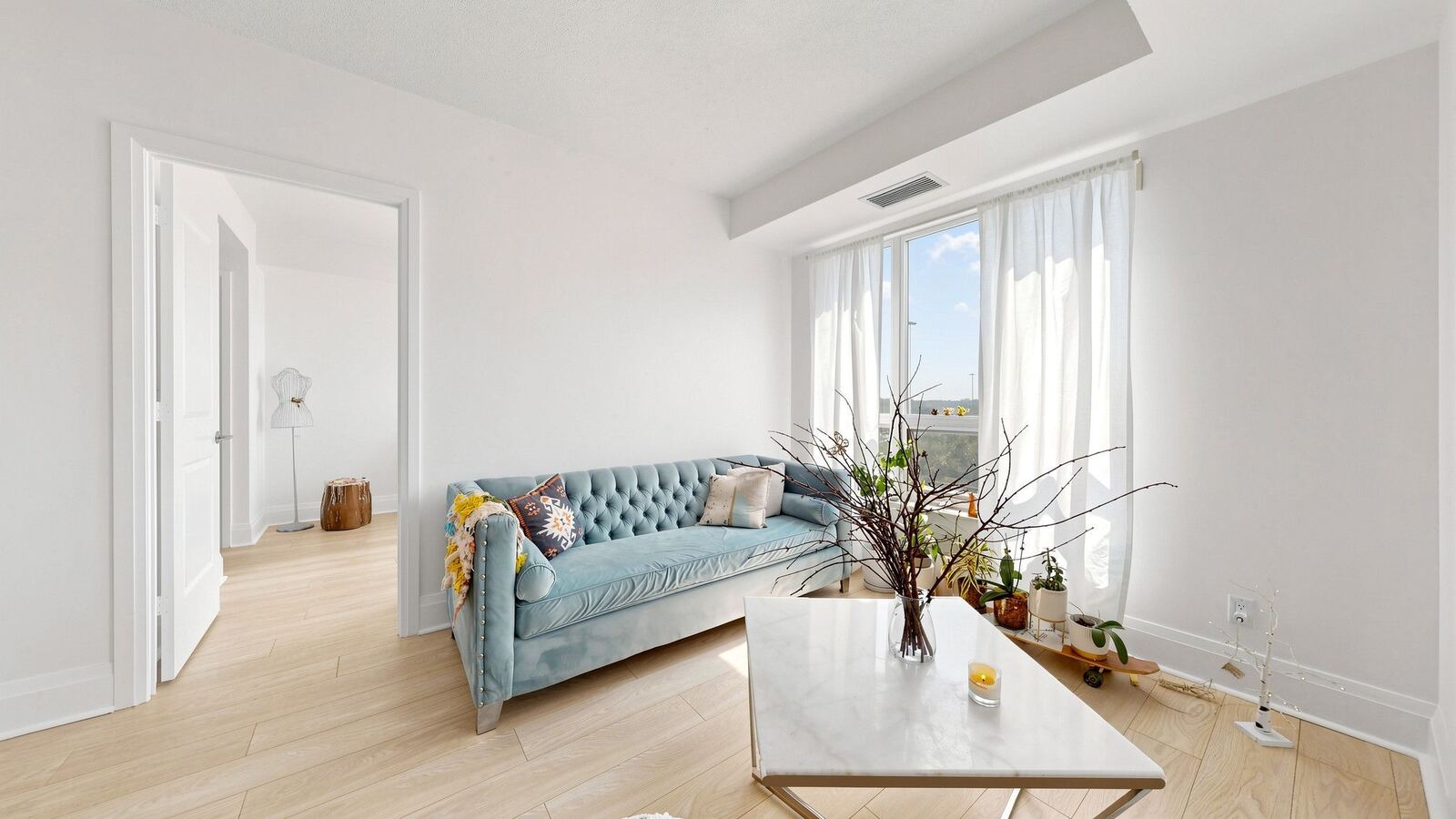 100 Harrison Garden Boulevard photo 10