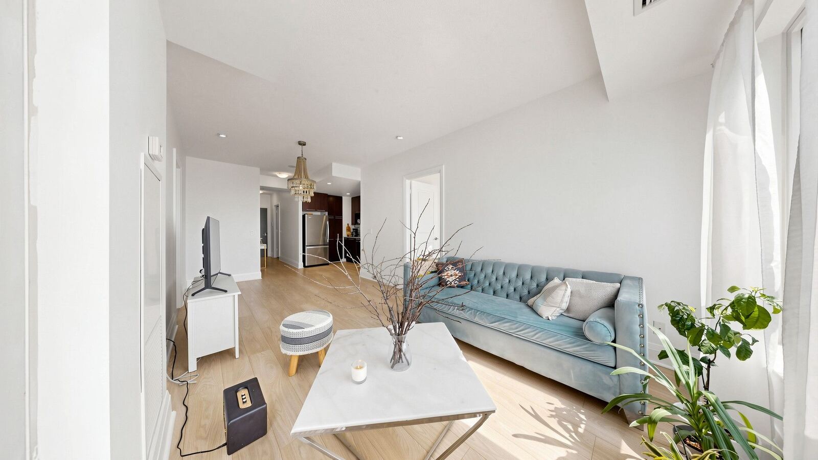 100 Harrison Garden Boulevard photo 11