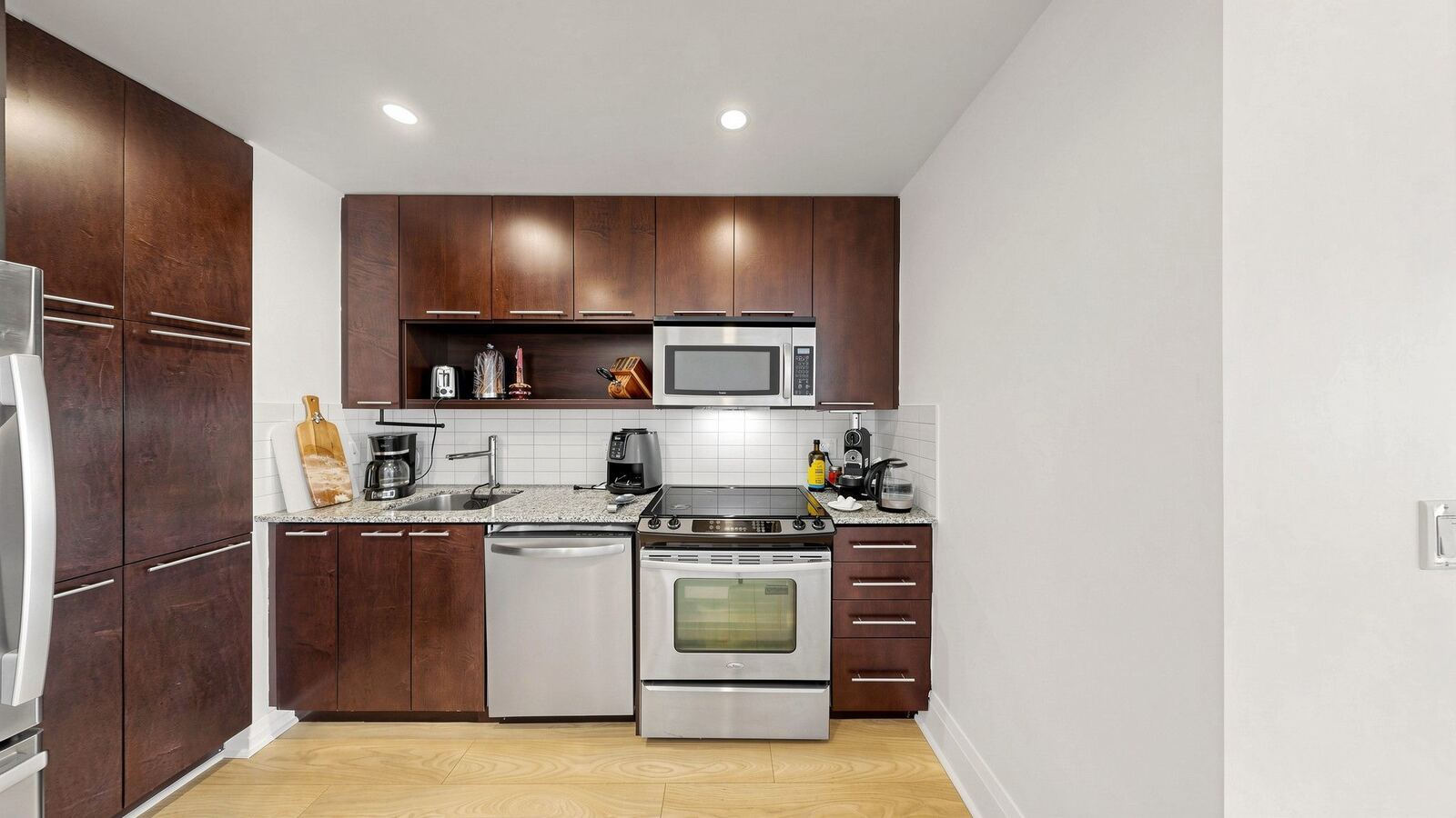 100 Harrison Garden Boulevard photo 13