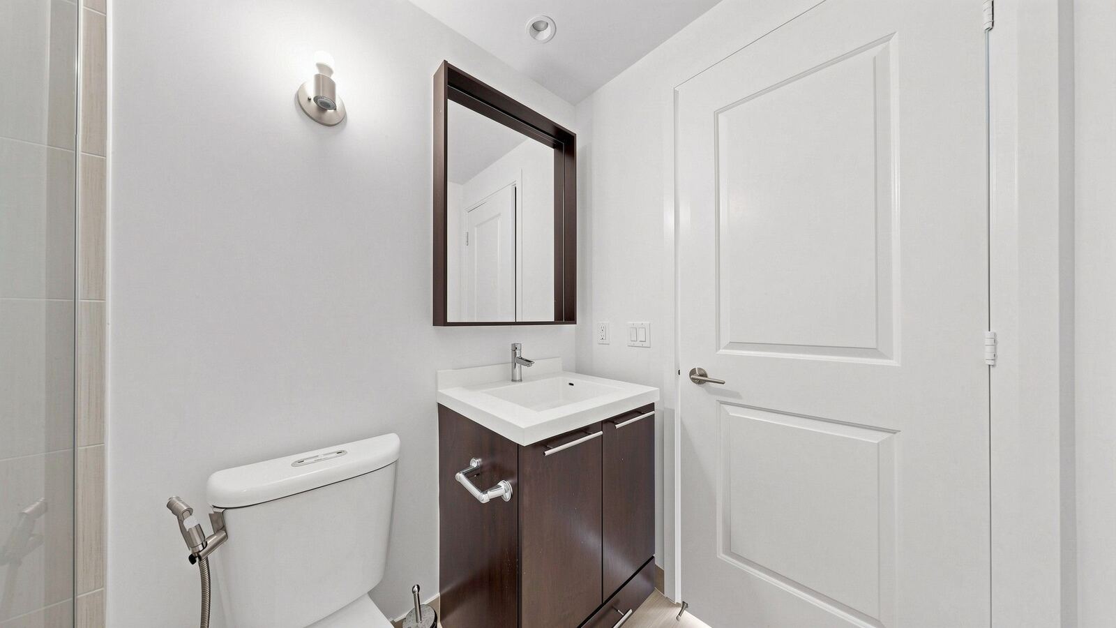 100 Harrison Garden Boulevard photo 15