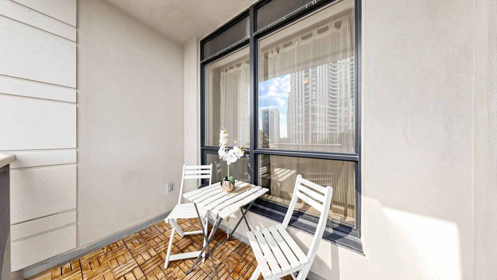 100 Harrison Garden Boulevard photo 29