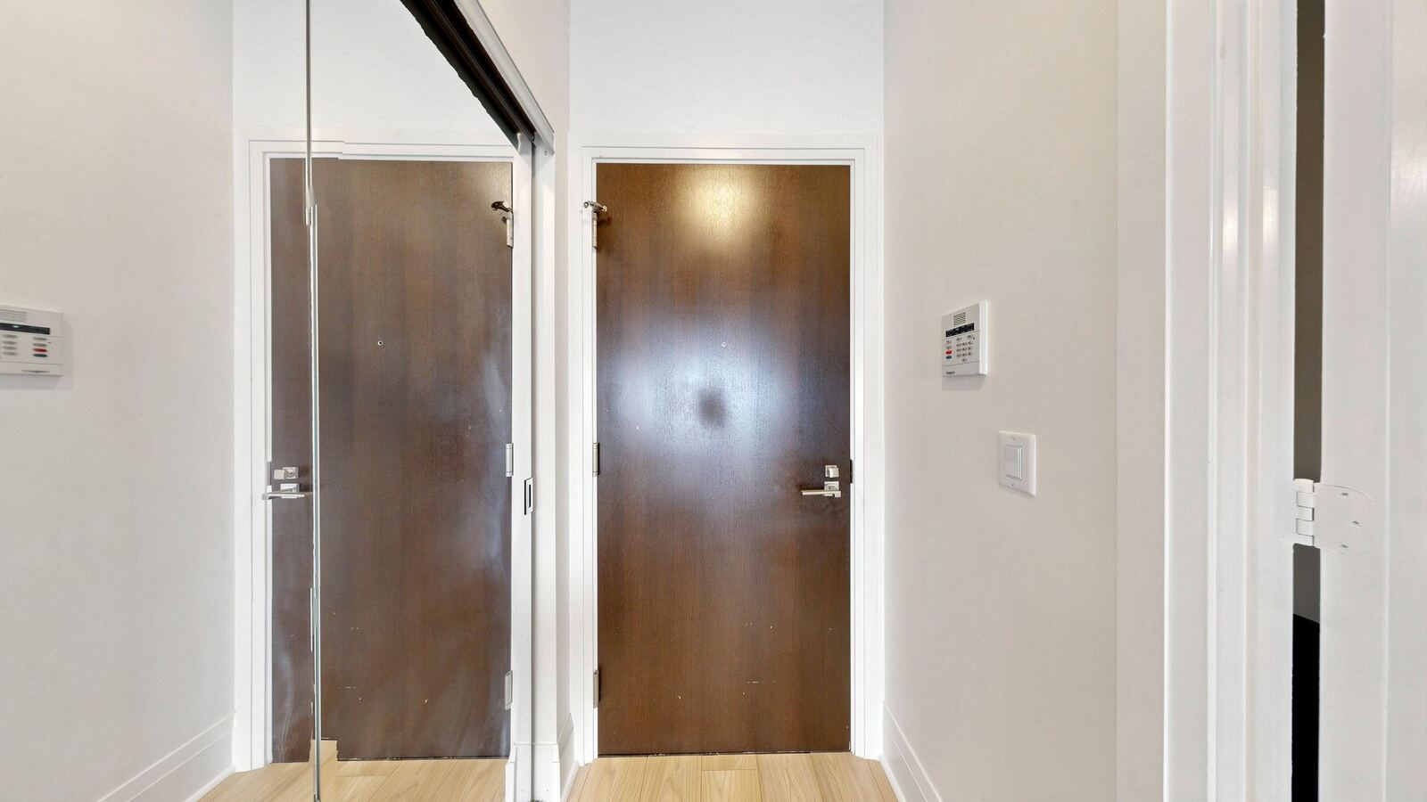 100 Harrison Garden Boulevard photo 33