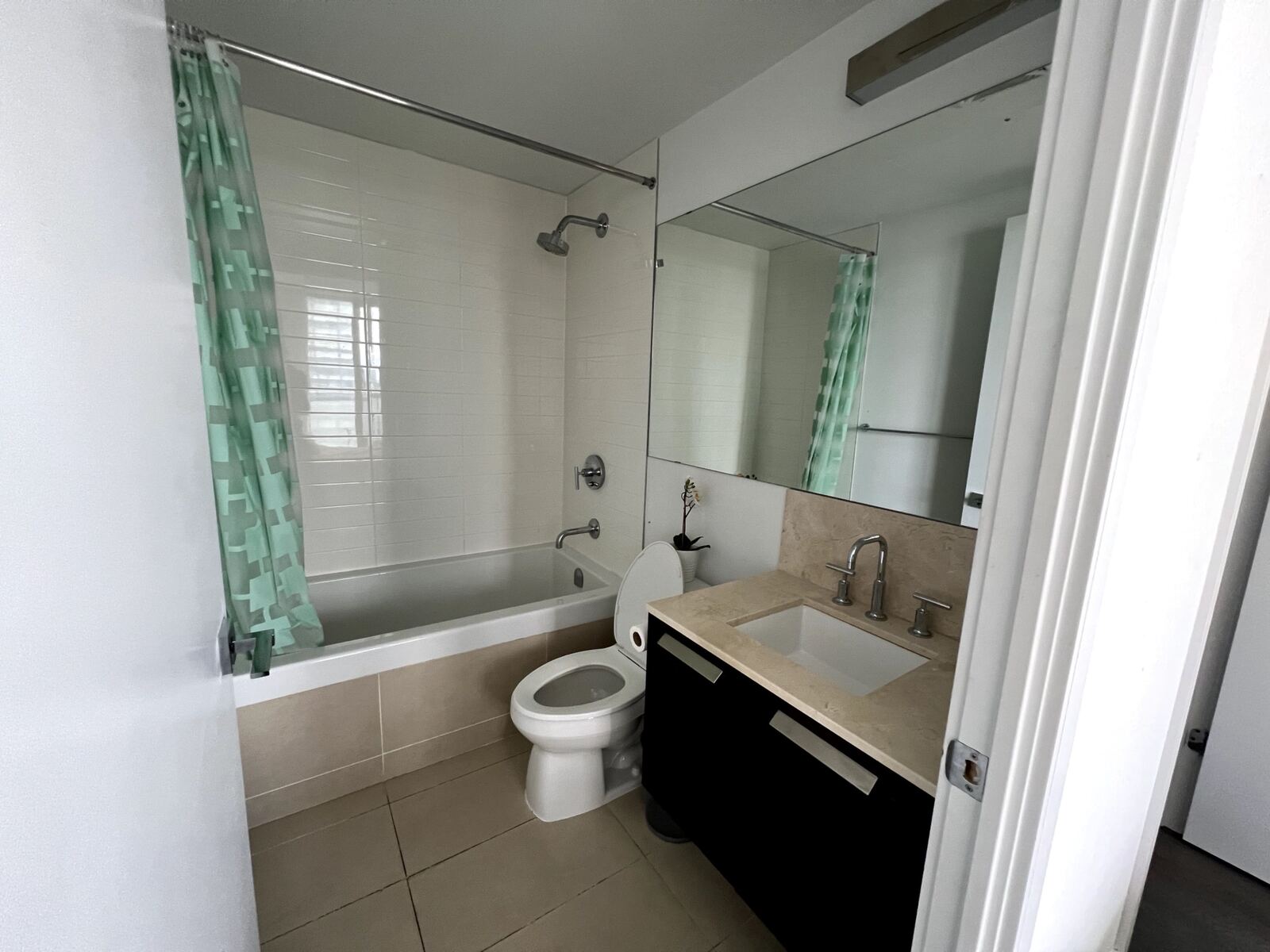 57 St Joseph Street photo 15